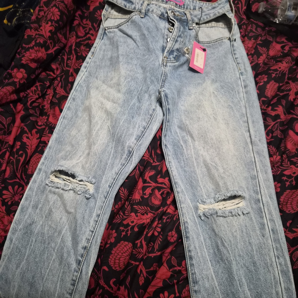NWT Edikted Polly Pocketless Jeans Size Medium